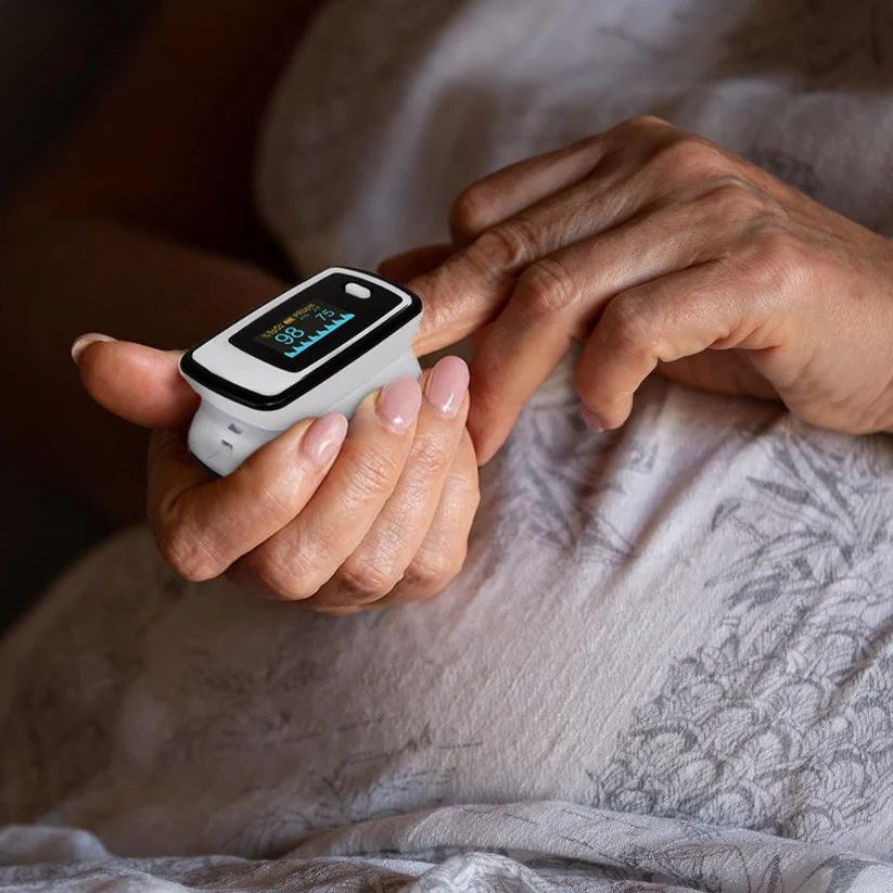 Nem invazív ujj oxigénszaturációs mérő LED kijelzővel - PrecisionPulse